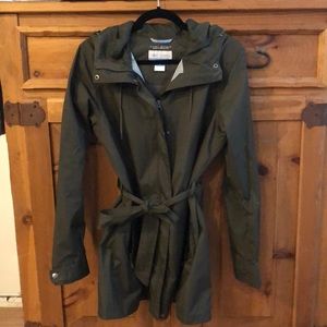 Columbia raincoat
